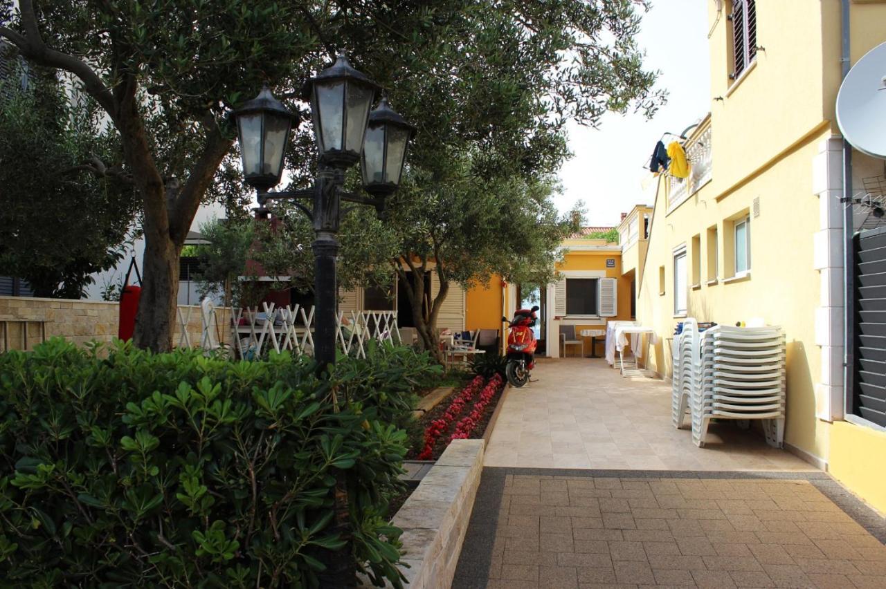 Lanterna Zadar