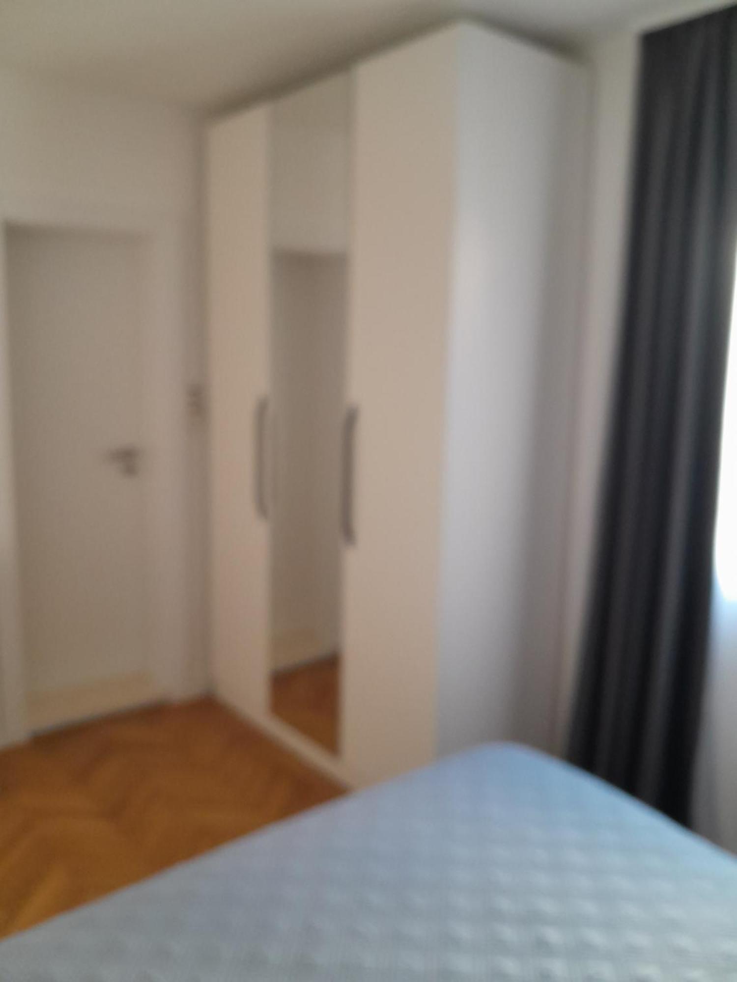 Lanterna Apartment